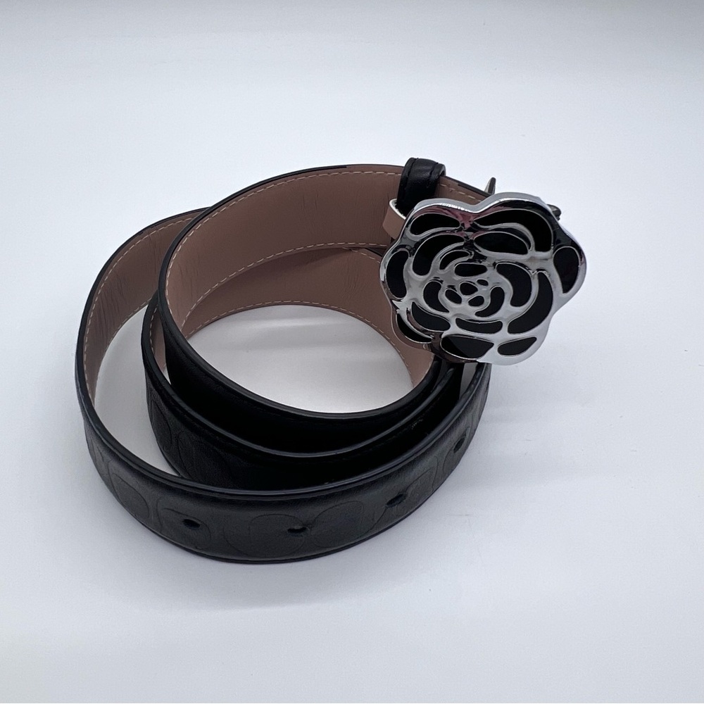 Coach Black & Blush Reversible Leather Belt with Floral Buckle- 40” - Picture 16 of 16